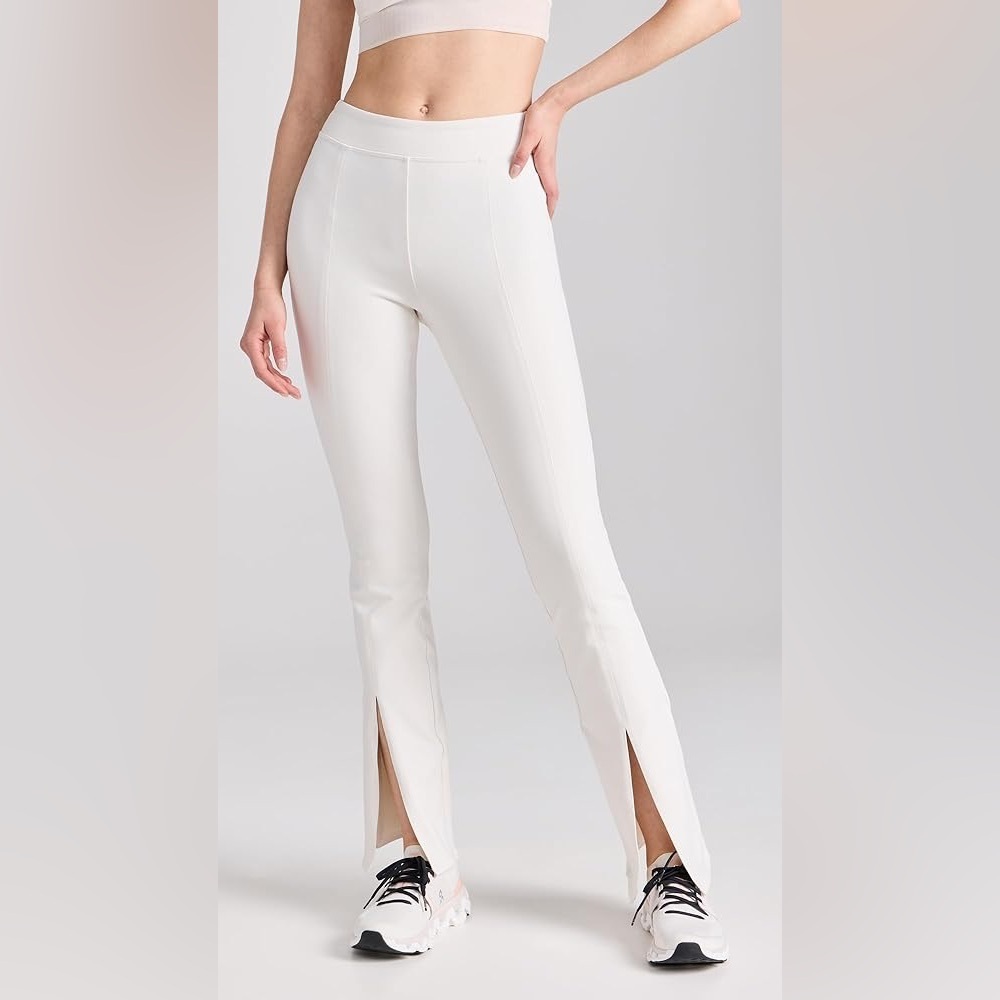 ALO Off White Airbrush Flutter Leggings Front Split Size Medium